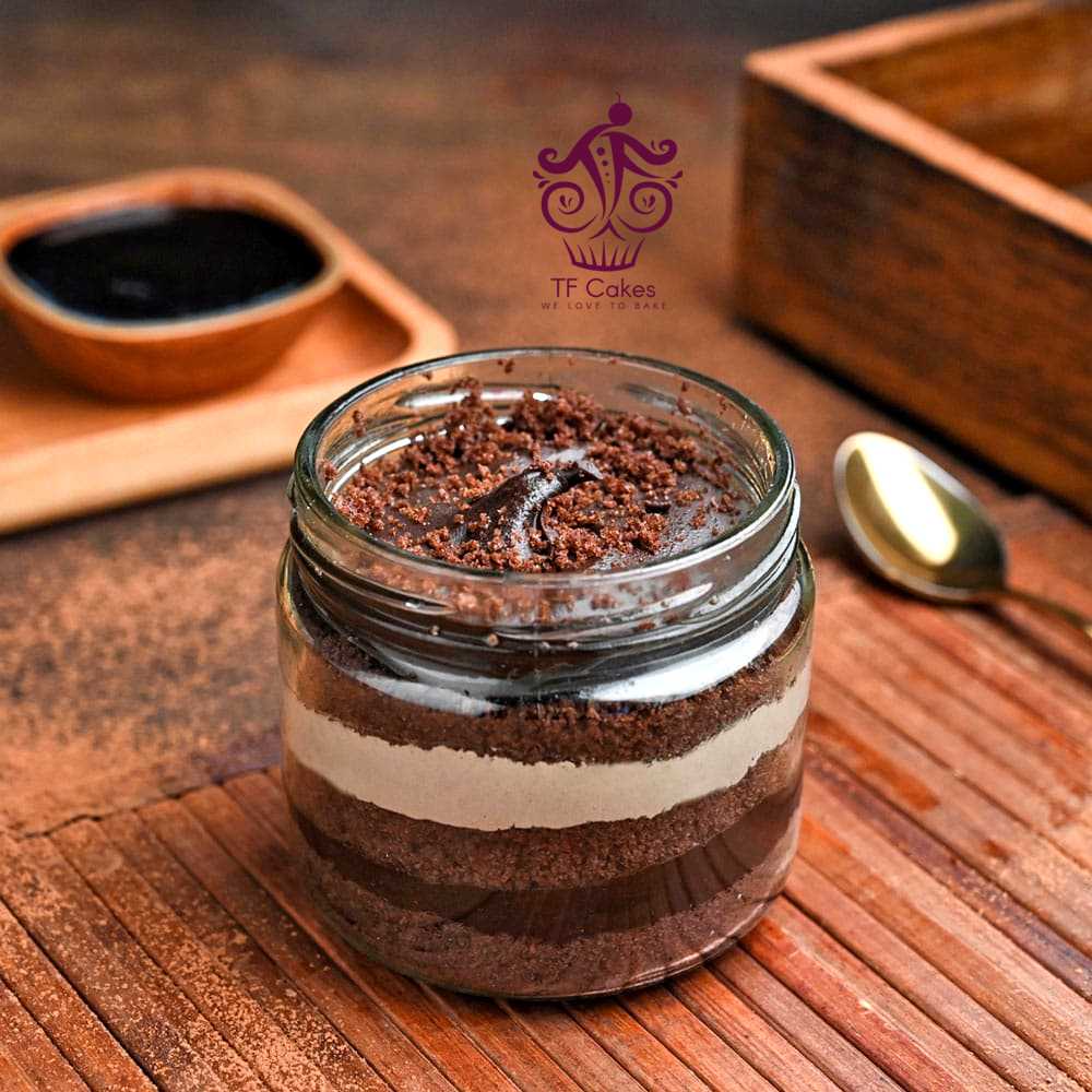 Chocolate Jar Cake